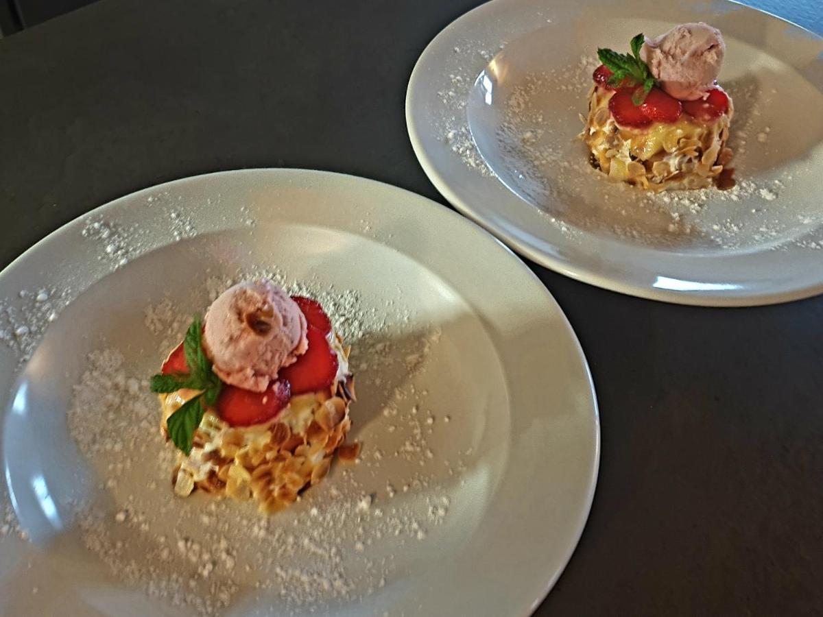 Le Heron Pourpre B&B Gastronomique Cronat Dış mekan fotoğraf