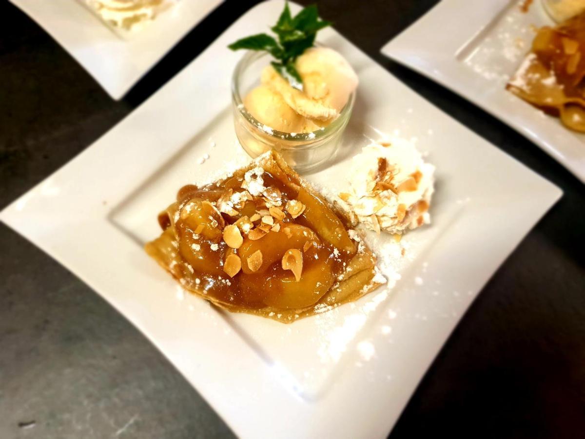 Le Heron Pourpre B&B Gastronomique Cronat Dış mekan fotoğraf